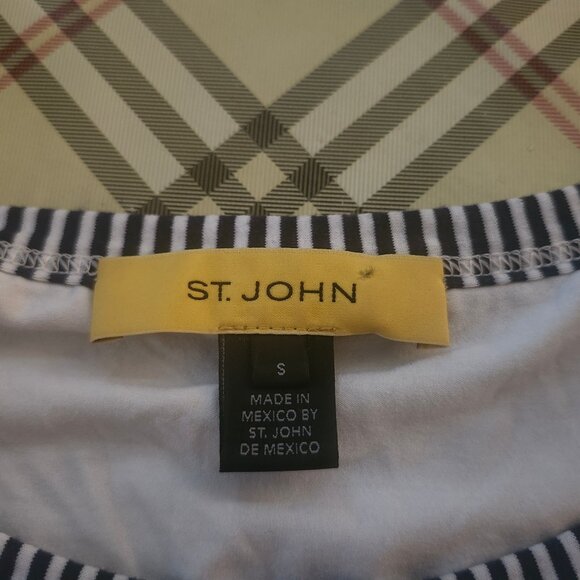 St. John Yellow Label Pull over top White Dark Striped Plaque Size S Small - Picture 3 of 9